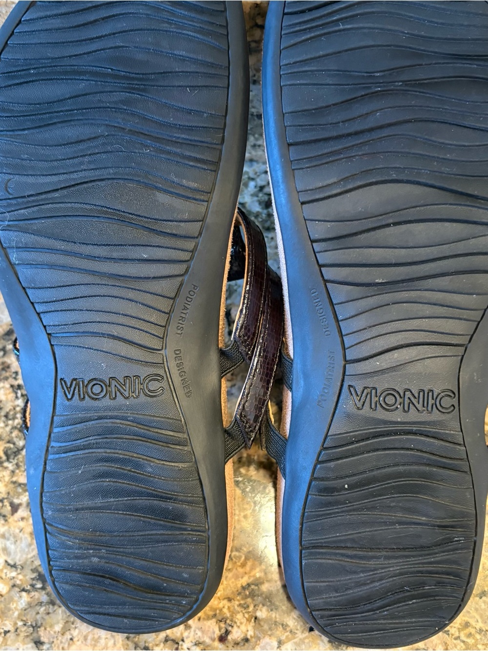 Vionic sandals - Picture 7 of 7